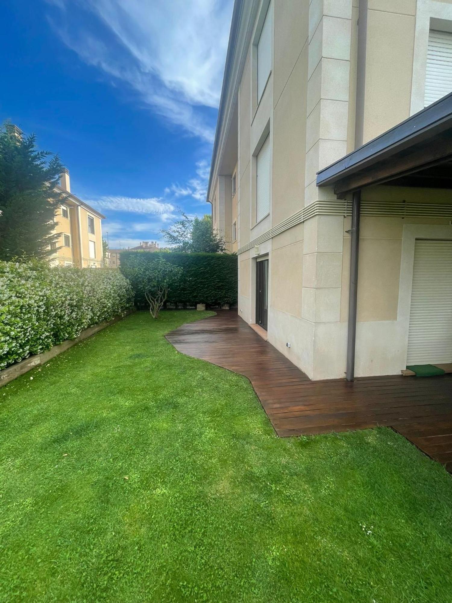 Apartamento Golf Con Jardin Sojuela 외부 사진